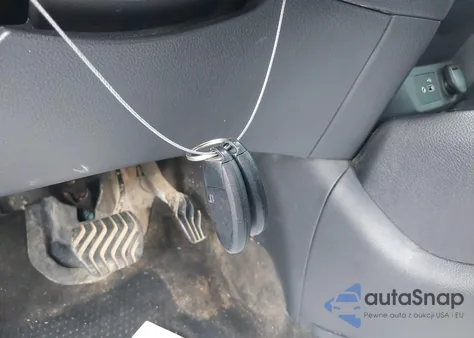 2019 Nissan Rogue Sv z USA, uszkodzony, nr VIN KNMAT2MT5KP502945